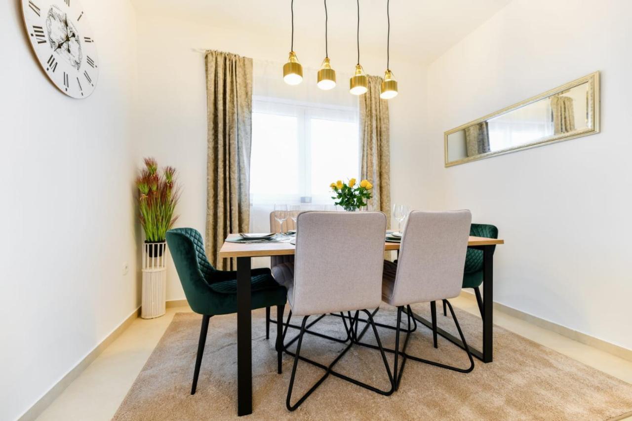Family Apartment Amare Zadar Dış mekan fotoğraf