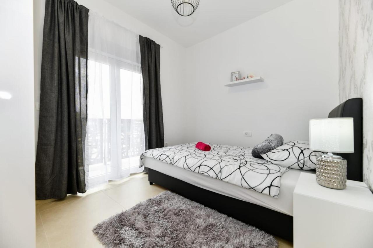 Family Apartment Amare Zadar Dış mekan fotoğraf