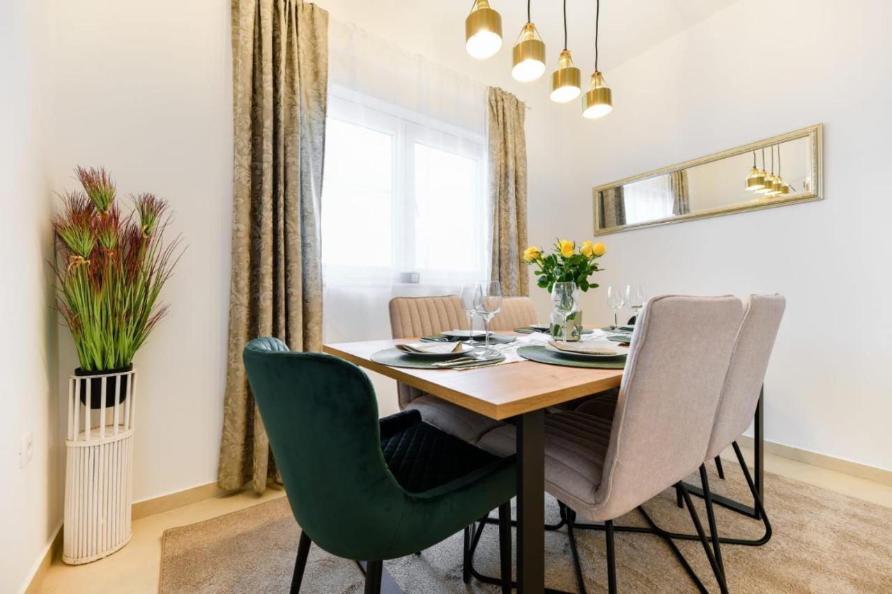 Family Apartment Amare Zadar Dış mekan fotoğraf